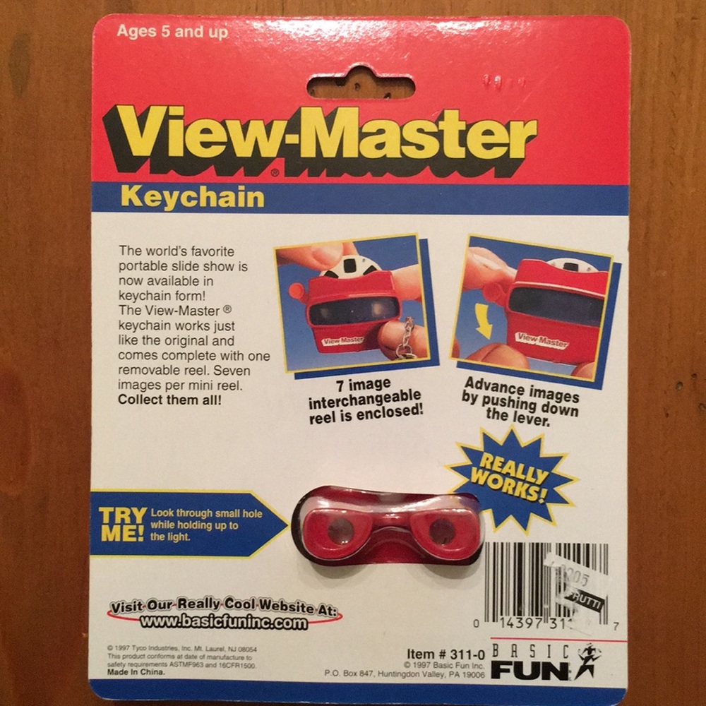View-Master Keychain - Picture 2 of 2